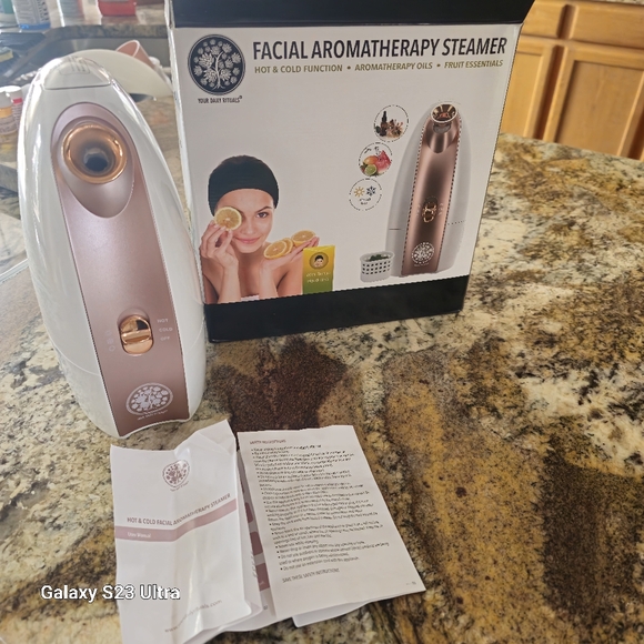 SLEEK FACIAL STEAMER CAROUSEL   Hot/Cold - Picture 8 of 8